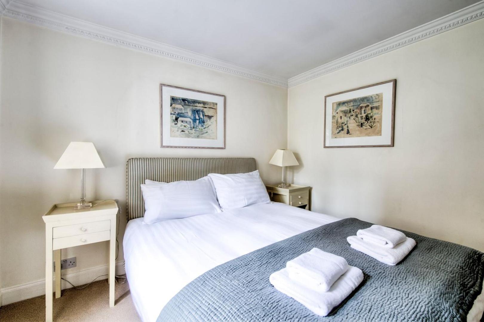 אדינבורו Guestready - Classic Charm Near Holyrood Park מראה חיצוני תמונה